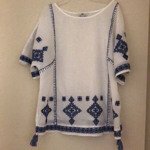 Vinyard Vines embroidered blouse